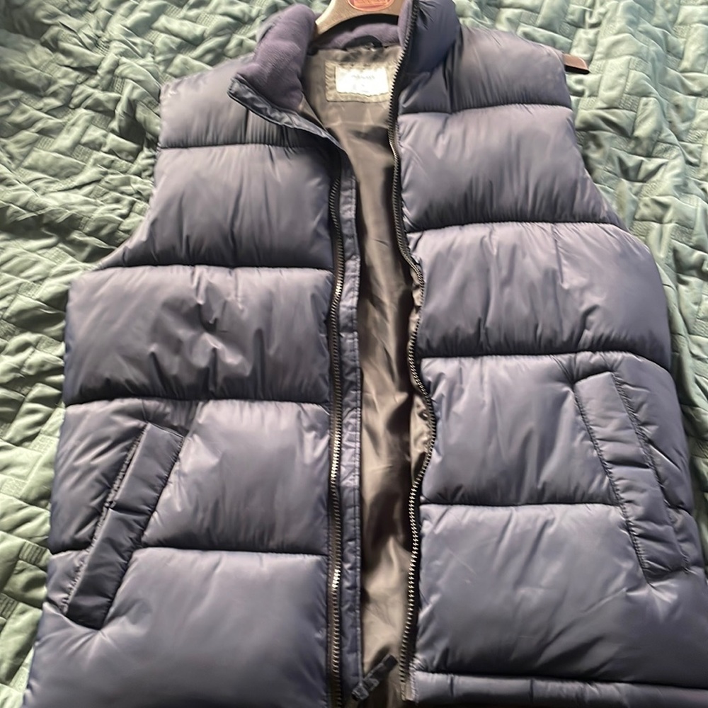 Old navy men’s vest medium blue